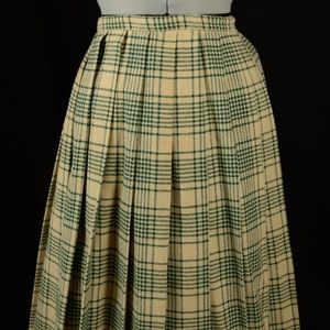 Vintage Evan Picone Green & Beige Plaid Wool Skirt